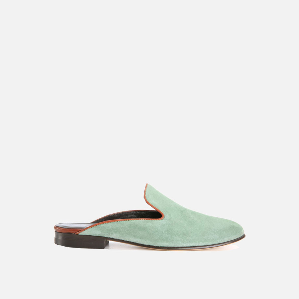 Ravello Sage Green Suede 001